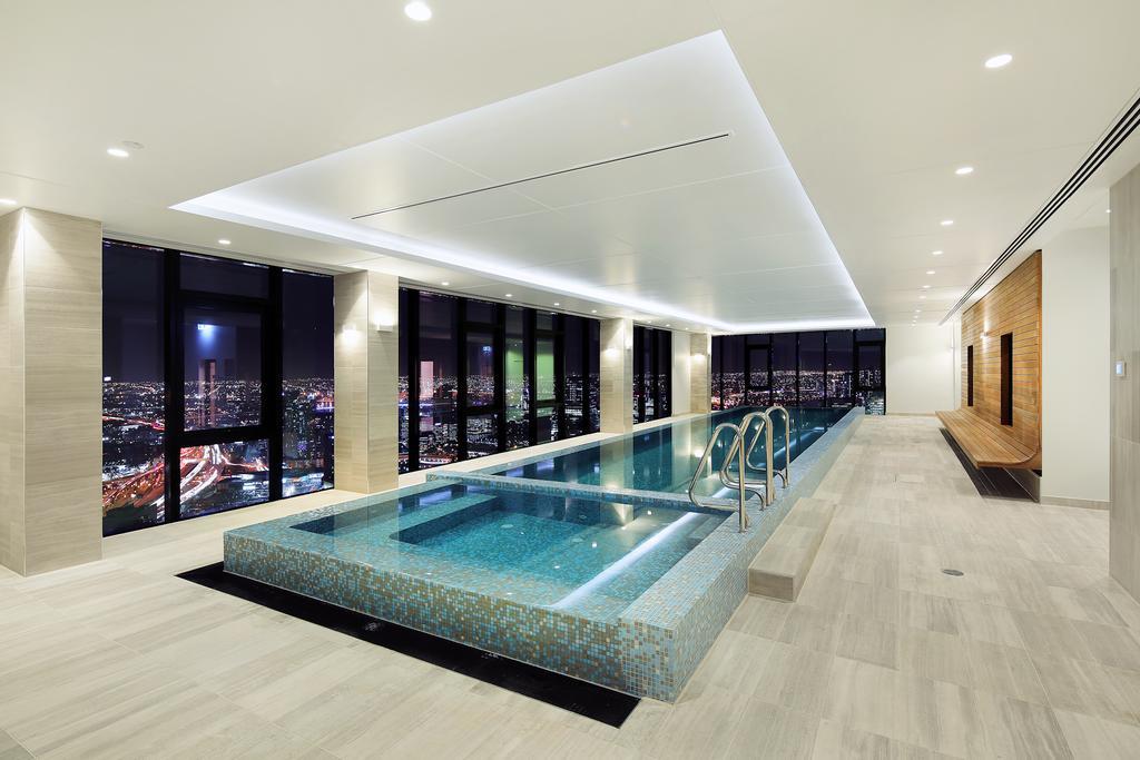 Experience Platinum Hotel Apartments Melbourne Bagian luar foto