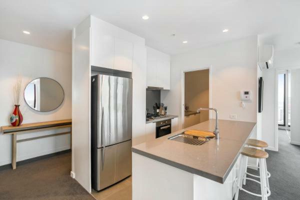 Experience Platinum Hotel Apartments Melbourne Bagian luar foto